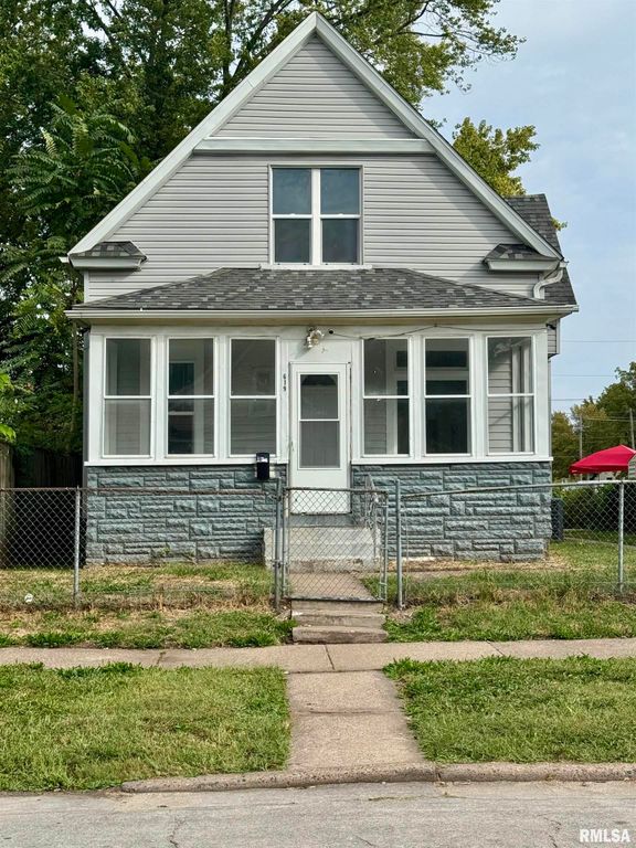 619 13TH Avenue, Rock Island, IL 61201