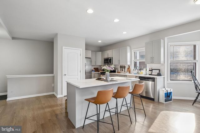 1642 SOUTH ST, Philadelphia, PA 19146