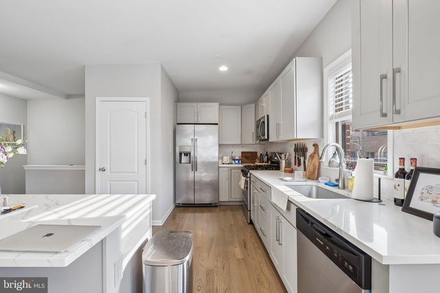 1642 SOUTH ST, Philadelphia, PA 19146