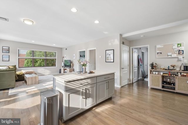 1642 SOUTH ST, Philadelphia, PA 19146