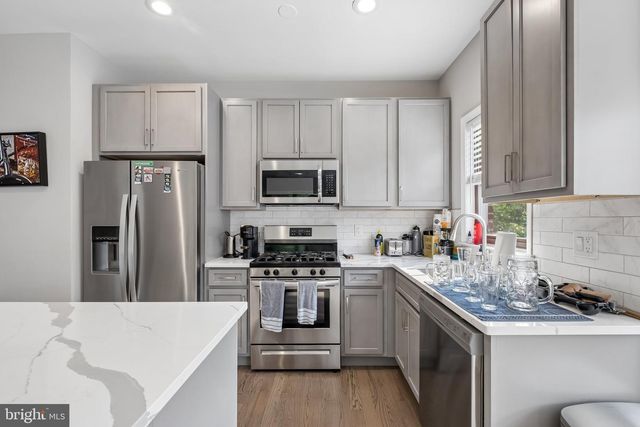 1642 SOUTH ST, Philadelphia, PA 19146