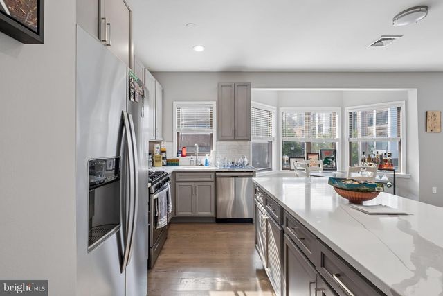1642 SOUTH ST, Philadelphia, PA 19146