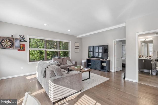 1642 SOUTH ST, Philadelphia, PA 19146