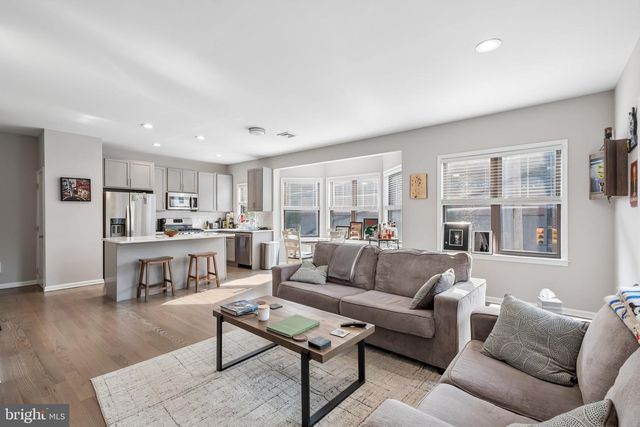 1642 SOUTH ST, Philadelphia, PA 19146