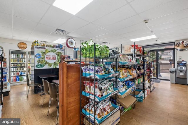 1642 SOUTH ST, Philadelphia, PA 19146