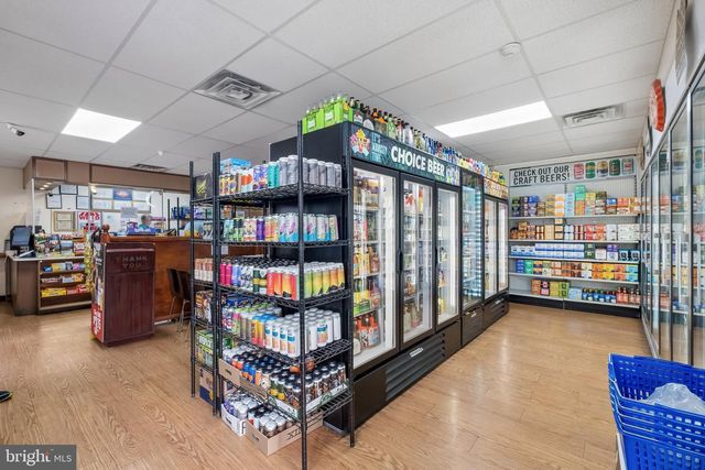 1642 SOUTH ST, Philadelphia, PA 19146