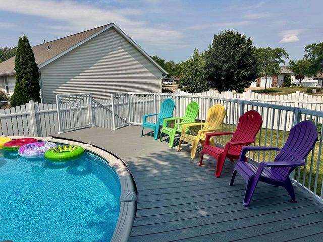 401 LANTERN LANE, De Pere, WI 54115