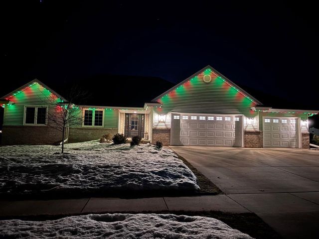 401 LANTERN LANE, De Pere, WI 54115