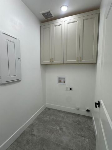 11010 Tahoe St, Auburn, CA 95602