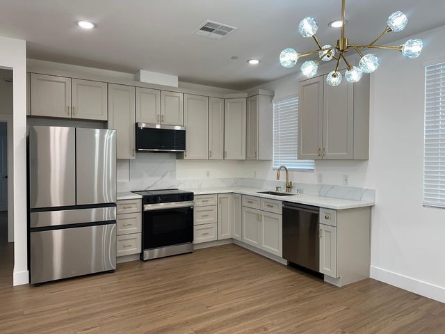 11010 Tahoe St, Auburn, CA 95602