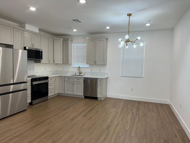 11010 Tahoe St, Auburn, CA 95602