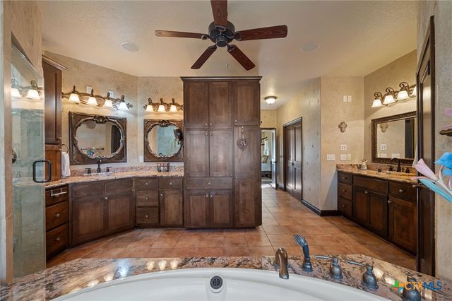 14049 Indian Bluff Road, Temple, TX 76502