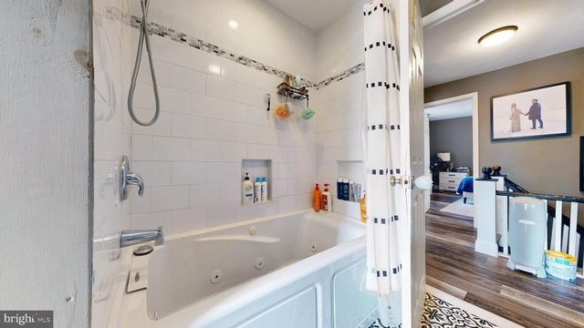 204 HADDON AVE, Collingswood, NJ 08108