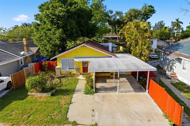 1110 27TH AVENUE W, Bradenton, FL 34205