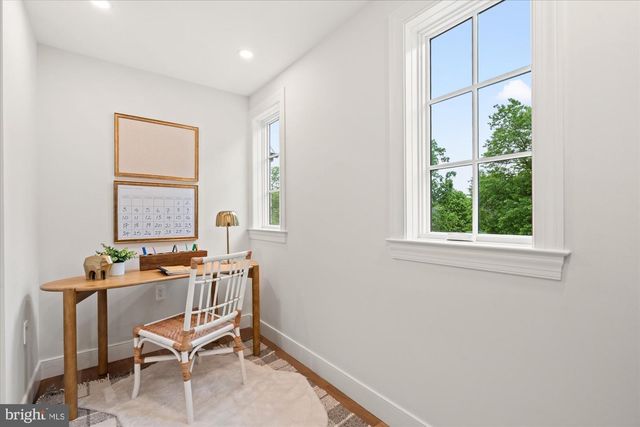 1004 VIRGINIA AVE, Alexandria, VA 22302