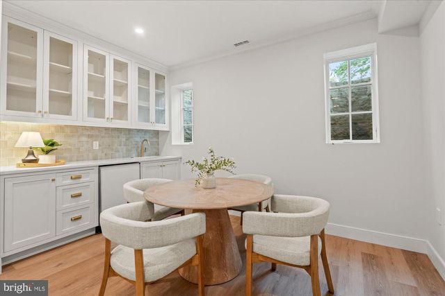 1004 VIRGINIA AVE, Alexandria, VA 22302