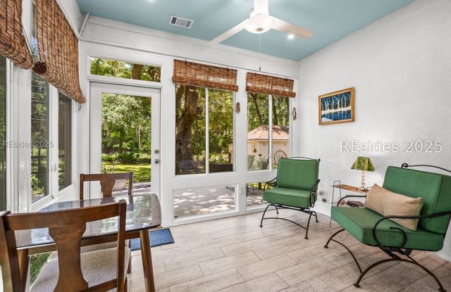 402 Joshua Ct, Beaufort, SC 29902