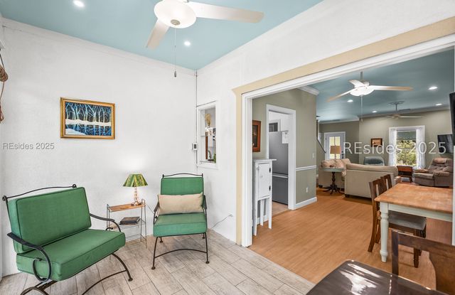 402 Joshua Ct, Beaufort, SC 29902