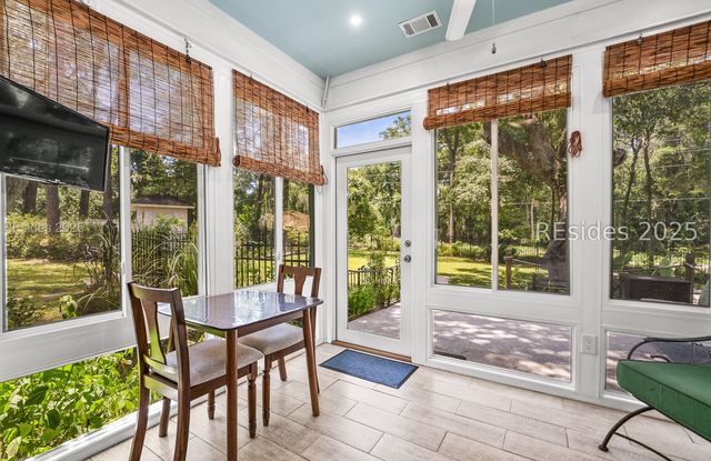 402 Joshua Ct, Beaufort, SC 29902