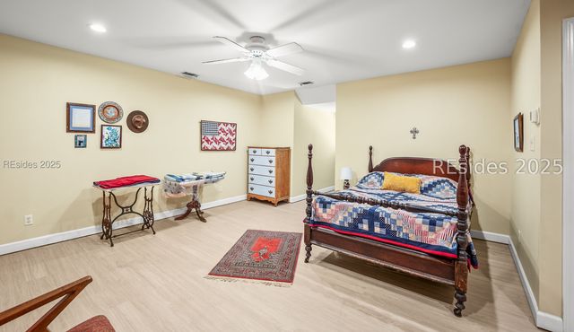 402 Joshua Ct, Beaufort, SC 29902