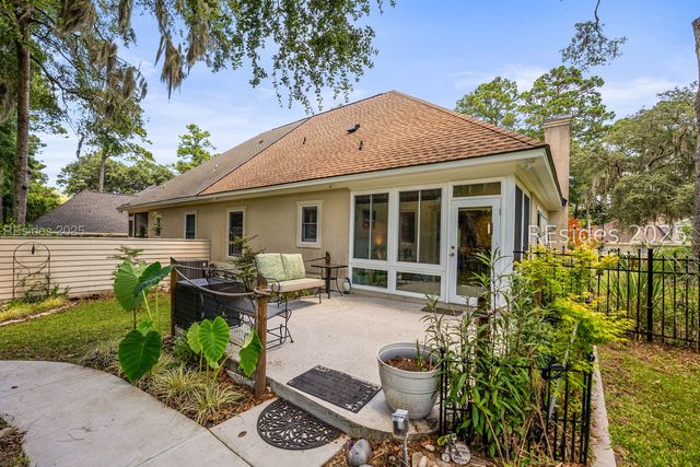 402 Joshua Ct, Beaufort, SC 29902