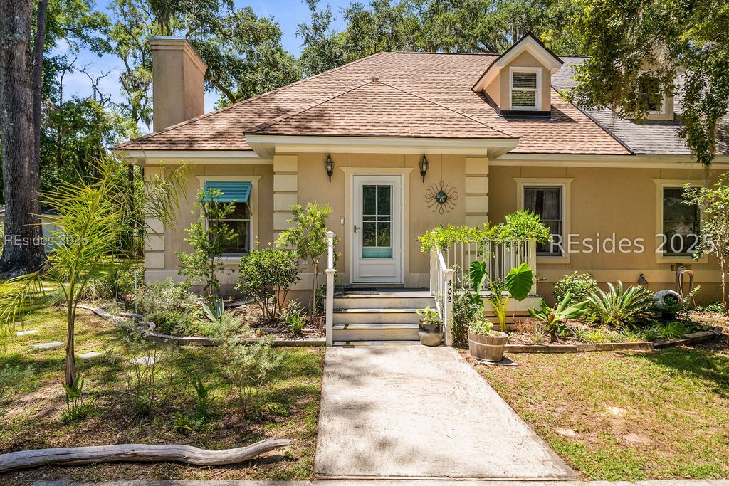 402 Joshua Ct, Beaufort, SC 29902