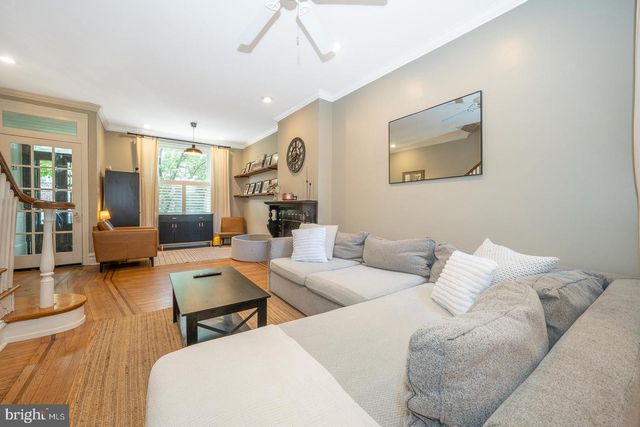 883 N PENNOCK ST, Philadelphia, PA 19130