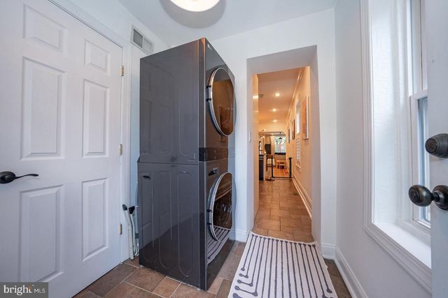 883 N PENNOCK ST, Philadelphia, PA 19130