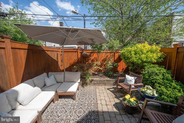 883 N PENNOCK ST, Philadelphia, PA 19130