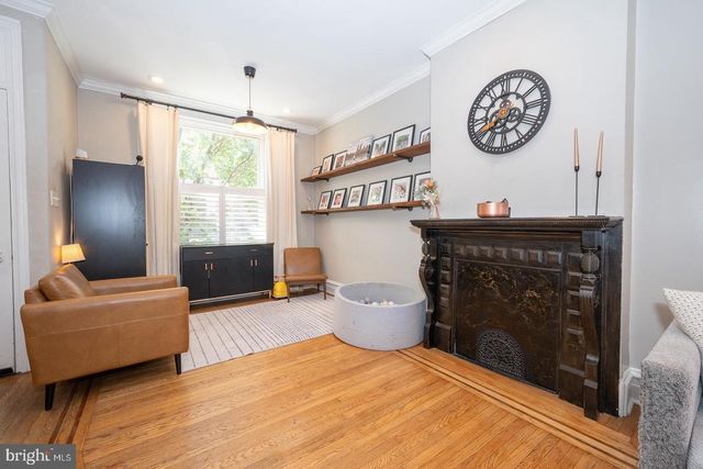 883 N PENNOCK ST, Philadelphia, PA 19130