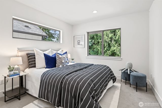 11249 108th Avenue NE, Kirkland, WA 98033