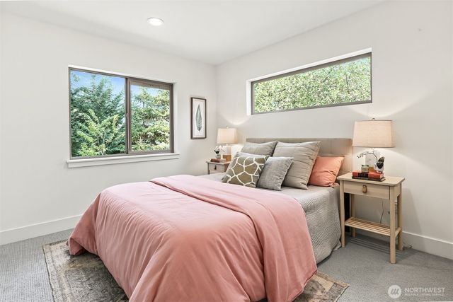 11249 108th Avenue NE, Kirkland, WA 98033