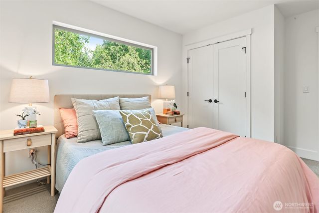 11249 108th Avenue NE, Kirkland, WA 98033