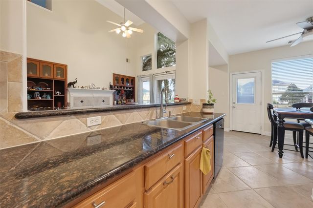 14419 Manorbier Lane, Sugar Land, TX 77498