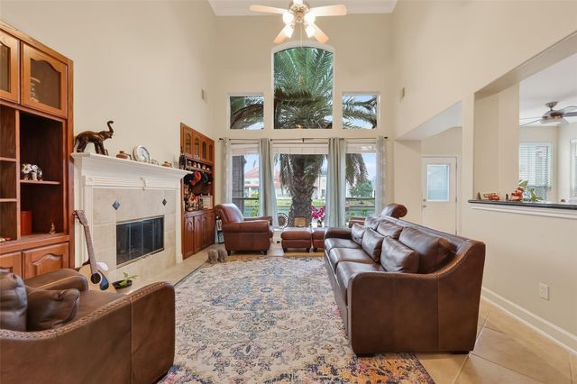 14419 Manorbier Lane, Sugar Land, TX 77498