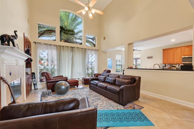 14419 Manorbier Lane, Sugar Land, TX 77498