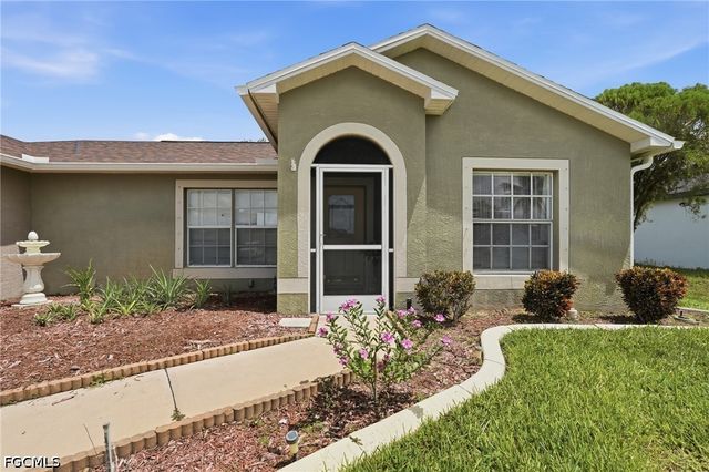 4112 10th ST W, Lehigh Acres, FL 33971