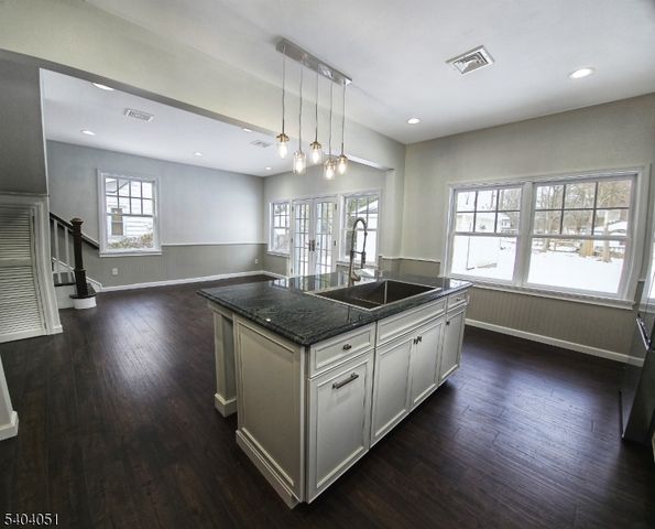 27 Forest Rd, Mount Olive Twp., NJ 07828