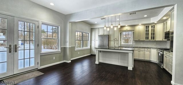 27 Forest Rd, Mount Olive Twp., NJ 07828