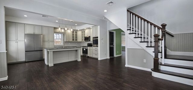 27 Forest Rd, Mount Olive Twp., NJ 07828