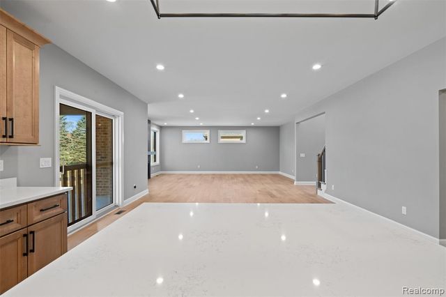 2185 Heidi Drive, Addison, MI 48370