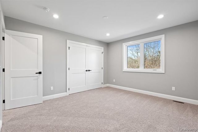 2185 Heidi Drive, Addison, MI 48370