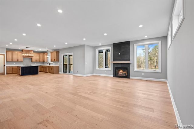 2185 Heidi Drive, Addison, MI 48370