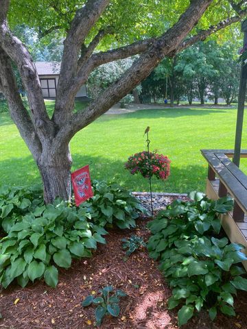 13937 95th Avenue N, Maple Grove, MN 55369