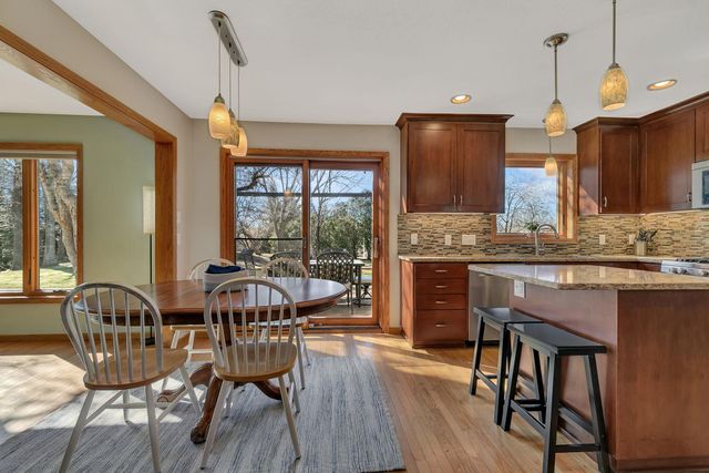 13937 95th Avenue N, Maple Grove, MN 55369