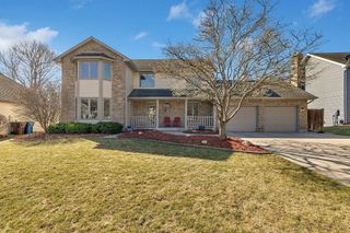 13937 95th Avenue N, Maple Grove, MN 55369