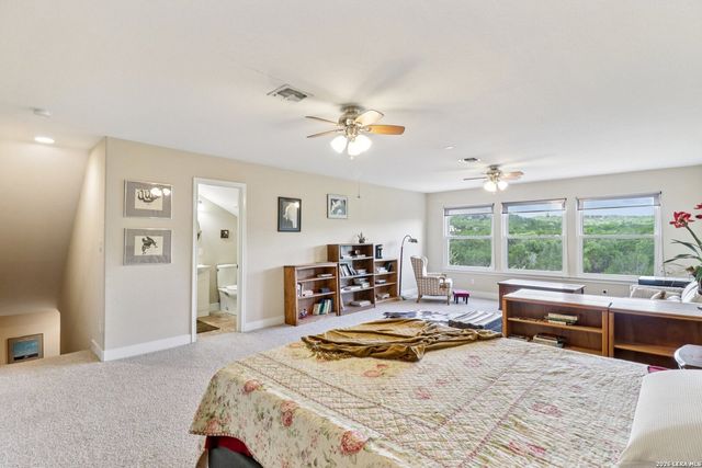 113 SPRINGBRANCH DR, Kerrville, TX 78028