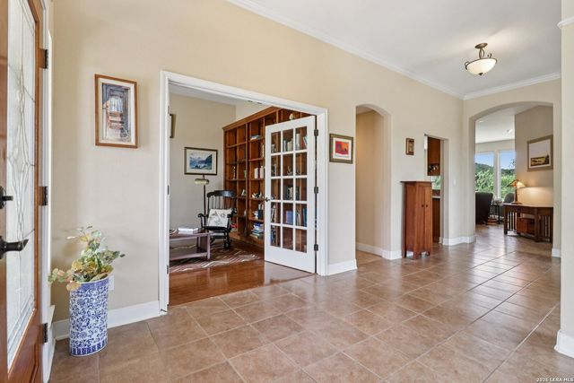 113 SPRINGBRANCH DR, Kerrville, TX 78028
