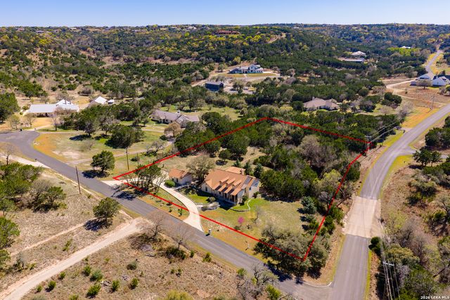 113 SPRINGBRANCH DR, Kerrville, TX 78028