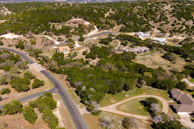 113 SPRINGBRANCH DR, Kerrville, TX 78028
